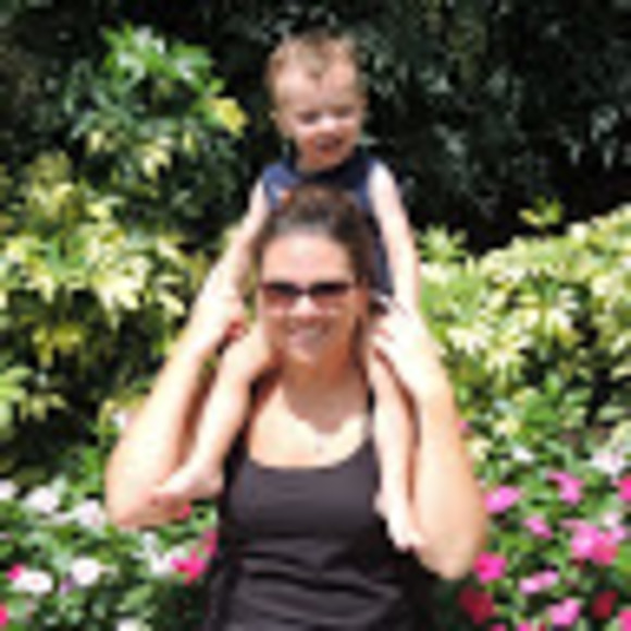 Meet your Posher, Ashley - Picture 1 of 1